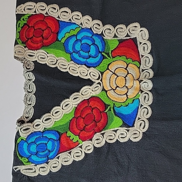 Blouse Top Shirt Boxy Embroidered Mexican Floral Short Sleeve Festive Colorful S - Picture 2 of 14